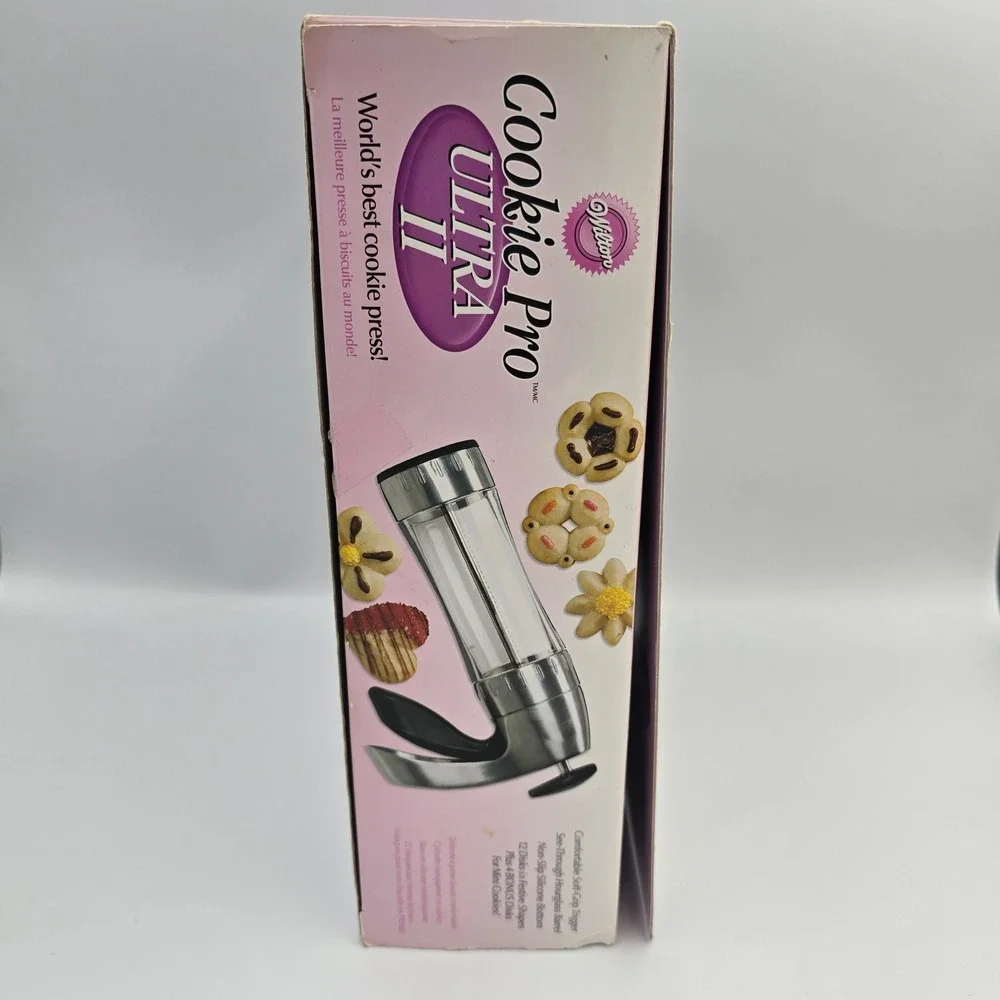 Wilton Cookie Pro Ultra II Cookie Press 16 Disks Spritz Maker 2104-4018 Silver